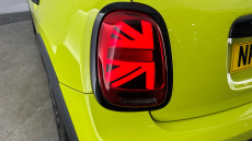 MINI Hatchback 1.5 Cooper Exclusive 5dr Auto Petrol Hatchback